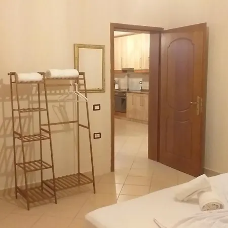Ina Apartament * Wlora