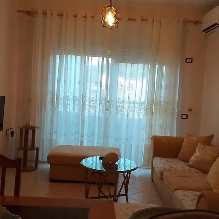Ina Apartament Apartament